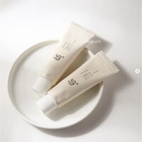 Kem chống nắng Relief Sun: Rice + Probiotics SPF50 50ml (ảnh tự chụp)