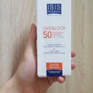 Kem chống nắng dành cho da nhạy cảm Uveblock Invisible 50