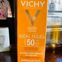 kem-chong-nang-vichy-mattifying-dry-touch-face-fluid-50ml.html