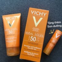 Kem Chống Nắng Vichy SPF 50ml tặng kèm 1 son dưỡng