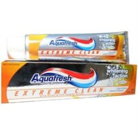 Kem đánh răng AquaFresh Whitening Action 158.7g