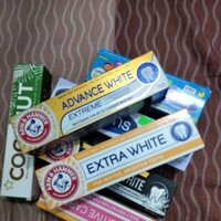 kem đánh răng Arm hammer extra white