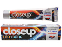 Kem đánh răng Closeup Lửa + Băng mát lạnh cực sảng khoái 170g (180g)