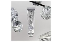 Kem Đánh Răng Marvis Toothpaste Whitening Mint Làm Trắng Răng 85ml