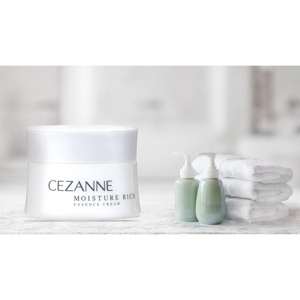 Kem dưỡng ẩm Cezanne Moisture Rich Essence Cream 50g