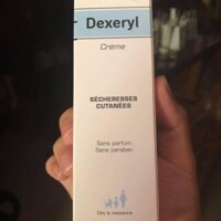 Kem dưỡng ẩm cho bé