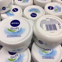 Kem dưỡng ẩm Nivea  Soft Đức 200ml