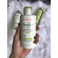Kem dưỡng ẩm Simple