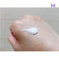 Kem Dưỡng Ẩm Và Phục Hồi Da Chiết Xuất Chất Nhầy Ốc Sên Benton Snail Bee High Content Steam Cream M8