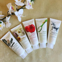 Kem Dưỡng Da Tay 3W Clinic Hand Cream (100ml)