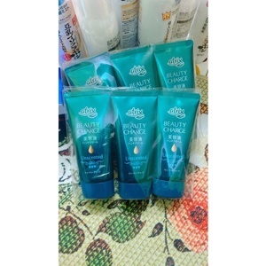 Kem dưỡng da tay ATrix Beauty Charge Collagen C