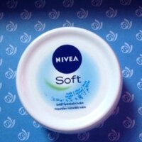 Kem dưỡng da toàn thân Nivea soft - Đức