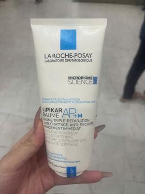 Kem dưỡng làm dịu da dành cho da bị ngứa, mẩn đỏ, khó chịu và bị viêm La Roche-Posay Lipikar Baume AP+ 200ml