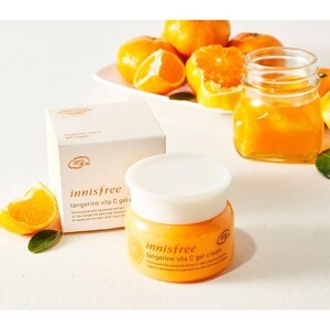 Kem dưỡng làm sáng da, giảm thâm nám Innisfree - Tangerine Vita C Gel Cream