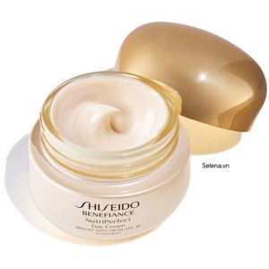 Kem dưỡng ngày chống lão hóa Shiseido Benefiance WrinkleResist24 Day Cream