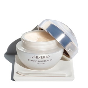 Kem dưỡng ngày Shiseido Future Solution LX Total Protective Cream