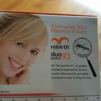 Kem dưỡng nhau thai cừu rebirth