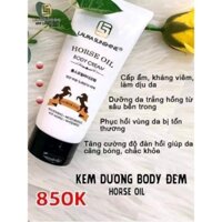 Kem Dưỡng Thể Ban Đêm Dầu Ngựa 200g Horse Oil Body Cream Laura Sunshine Nhật Kim Anh