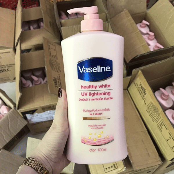 Kem dưỡng thể Vaseline (600ml)