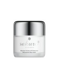 Kem dưỡng trắng chống lão hóa da ban ngày Sakura Restorative Day Cream