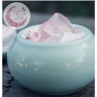 Kem hoa hồng cổ trang Handmade