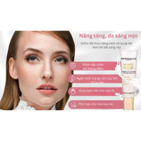 Kem lót Dermacol White Magic make-up base ngăn vón cục khi dùng kem nền