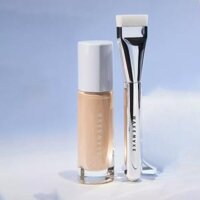 Kem Nền Cho Da Khô Wakemake Water Glow Coating Foundation SPF38/PA++ 30ml - Màu #19 Porcelaine ( Tặng Cọ Dàn Nền )