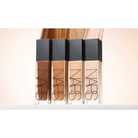 Kem Nền Nars Natural Radiant