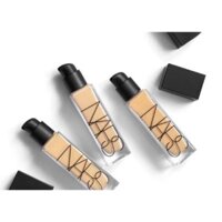 kem nền NARS NATURAL RADIANT. HÀNG SẴN Tặng Vival Nước Hoa Uyncosmetic
