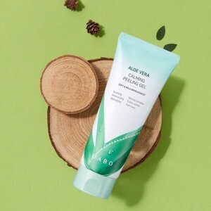 Kem tẩy da chết lô hội trắng sáng da Dabo Aloe stem-rich moisture 180ml