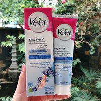 KEM TẨY LÔNG VEET SILKY FRESH HAIR REMOVAL CREAM SENSITIVE SKIN 100g