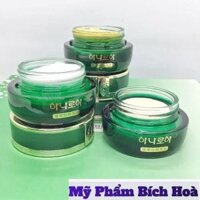 KEM TRỊ NÁM TRẮNG DA HOA CÚC CON BƯỚM HÀN QUỐC