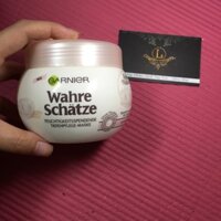 Kem ủ tóc GARNIER Wahre Schatze sữa yến mạch cho tóc nhạy cảm