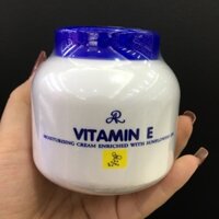 Kem Vitamin E Aron Thái Lan