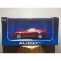 KentNgoShop Xe mô hình AutoArt 2005 Ford Mustang GT - tỉ lệ 1/64 (đã qua sử dụng )