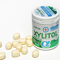 Kẹo cao su Lotte Alpha Xylitol 86g nhập khẩu Hàn Quốc, có nhân bạc hà mát, tiện lợi mang theo