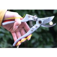 KÉO CẮT CÀNH CÂY SADA 210 ( HÀNG NHẬT GIÁ TỐT)
