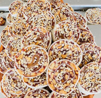 Kẹo Chuối Cuộn Gừng Mè Đậu Phộng