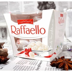 Chocolate phủ dừa Ferrero Raffaello 150g