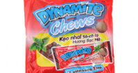 Kẹo nhai socola hương bạc hà Dynamite Chews gói 125g