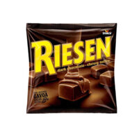 KẸO SÔ-CÔ-LA ĐEN NHÂN MỀM CHEWY TOFFEE HIỆU RIESEN 150G