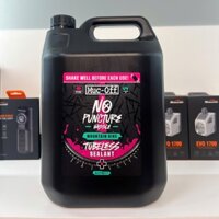 Keo Tự Vá Vỏ Không Ruột Chống Thủng Muc-Off No Puncture Hassle Tubeless Sealant - Bình 5L