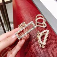 Kẹp tóc đính đá.