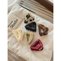 Kẹp tóc hình tam giác bằng acetate cho phụ nữ, xu hướng mới mùa xuân 2024, kẹp tóc nhỏ và tinh tế, phụ kiện tóc