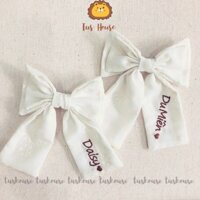 Kẹp Tóc Nơ Tiểu Thư Màu trắng Thêu tên cho bé gái Chất liệu Vải thô hoa dễ thương