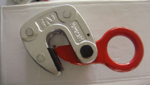 Kẹp tôn ngang 2 tấn Kawasaki HLC-2