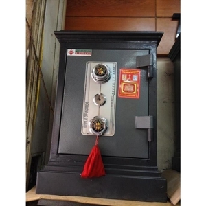 Két Sắt công đức KN35 có lỗ