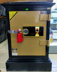 Két Sắt Doosan KT55 Khóa Vân Tay