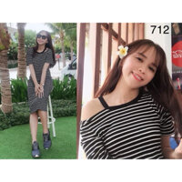 KF712 Đầm thun gân suông dài cách điệu vai