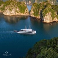 Khám Phá Vịnh Hạ Long 8 Tiếng Trên Siêu Du Thuyền 5 Sao Jade Sails Đẳng Cấp (Khởi Hành từ Hà Nội + Ăn Trưa Bufet)